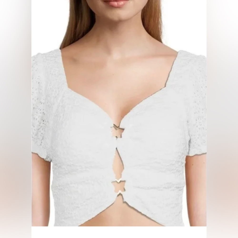 Madden NYC Butterfly Hardware Puff Sleeve Cloud Crop Top